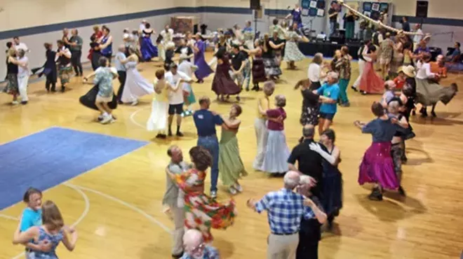 Image: Contradance