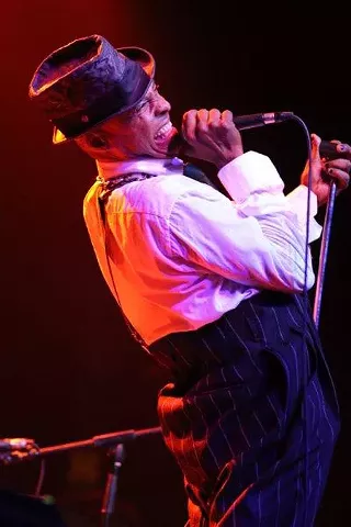 Image: Live