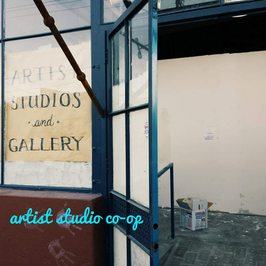 Gallery Azul