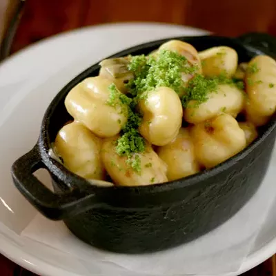 Image: Ermanos Might Be a Beer and Wine Bar First, But You Should Definitely Eat There Too