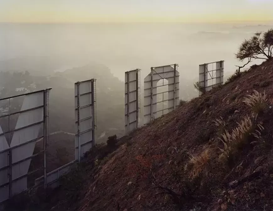 b877d39f_hollywoodsign.webp