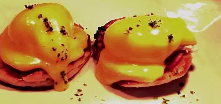 5ecb1f49_eggs_benedict.webp