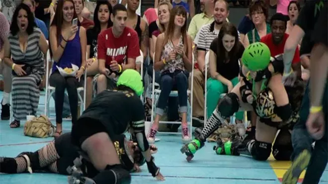 Image: Renegade Rollergirls Season Opener