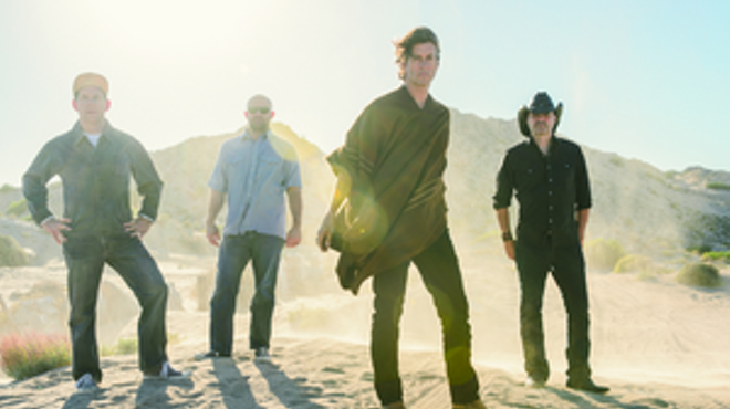 Image: ROGER CLYNE AND THE PEACEMAKERS