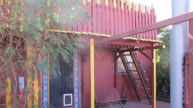 Image: Superior Home Tour & Antique Show