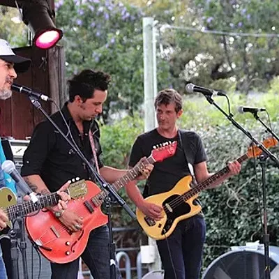 Image: SXSW Postcard: Giant Sand at Threadgill's