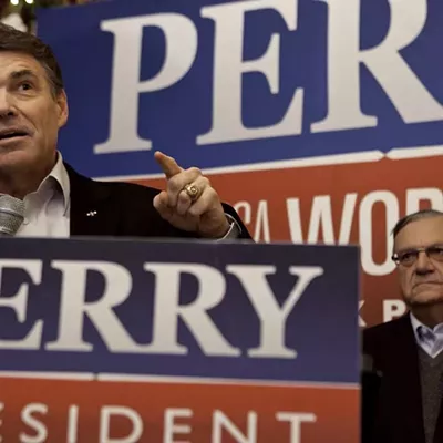 Image: Rick Perry and Joe Arpaio in Iowa, Dec. 27, 2012