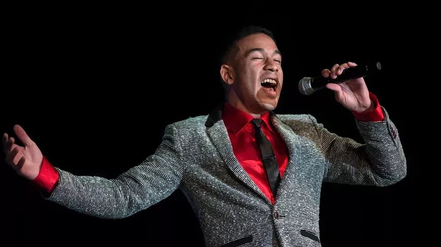 Cruisin' The Music of Smokey Robinson