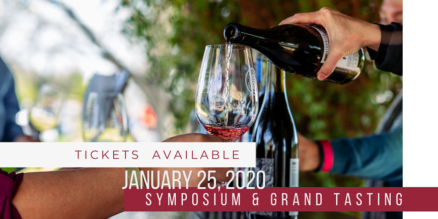 Local AZ Wine pouring into glass at wine festival