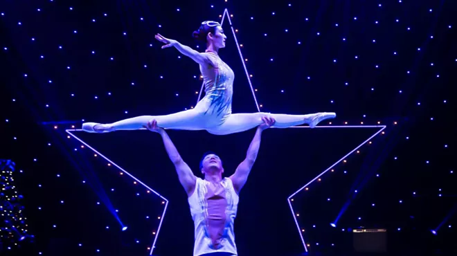 Image: A Magical Cirque Christmas