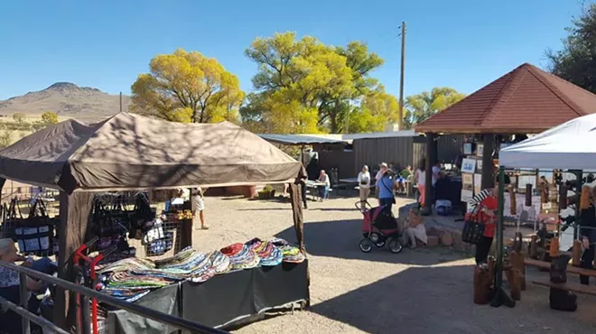 Image: Village of Elgin Craft Artisan Festival