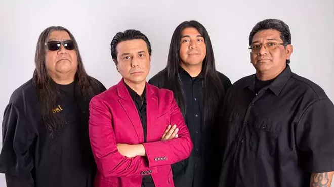 Image: Sunday Blues & BBQ featuring Smokestack Lightning