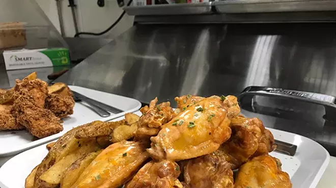 Image: Chow Haul