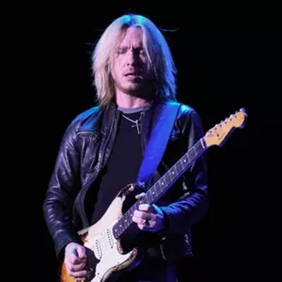 Image: XOXO: Where to Rock in Tucson Today - Tuesday, April 9