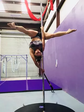 Image: Pole Dance