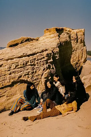 Image: Kikagaku Moyo with Minami Deutsch at Club Congress