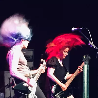 Image: The Story In Pictures | L7