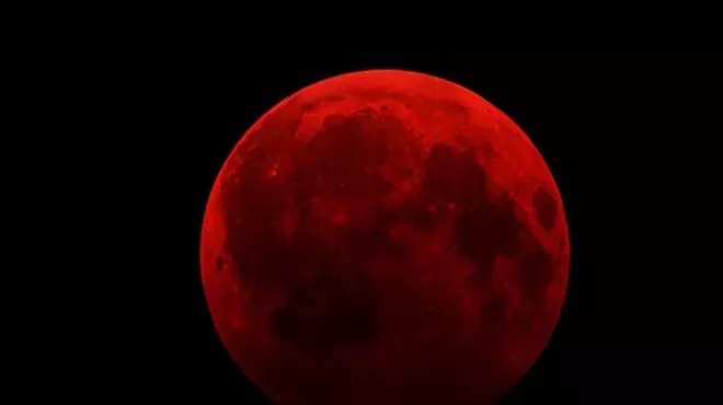 Image: Witness a Total Lunar Eclipse