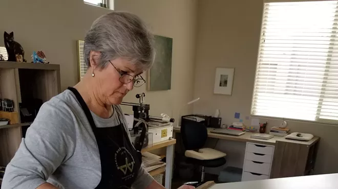 Image: Artist Demonstration - "Oil and Wax DO Mix"