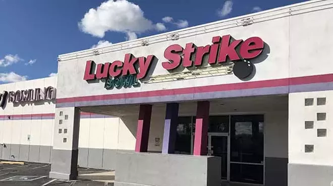 Image: Best Bowling Alley