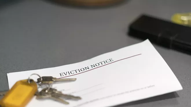 Image: COVID-19 in Arizona: Ducey extends eviction moratorium until Oct. 31