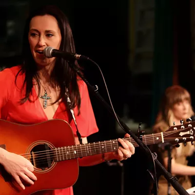Image: Carra "Mamma Coal" Stasney with Steff Koeppen on keys