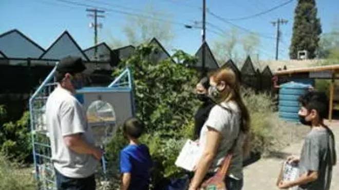 Image: Family Saturdays! ¡Sabados Familiares!