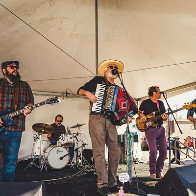 Image: Fourth Avenue Winter Street Fair returns for the holiday season