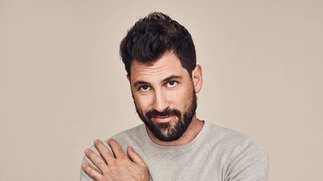 Image: Maksim Chmerkovskiy tips his hat to Ukraine with new vodka