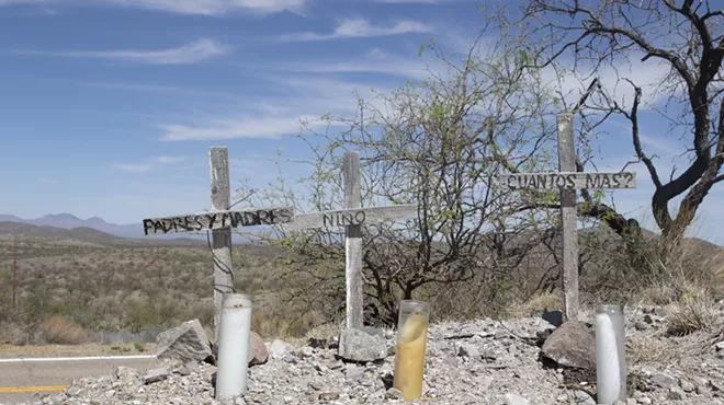 Image: Migrant deaths in the desert at record levels as heat wave pounds West