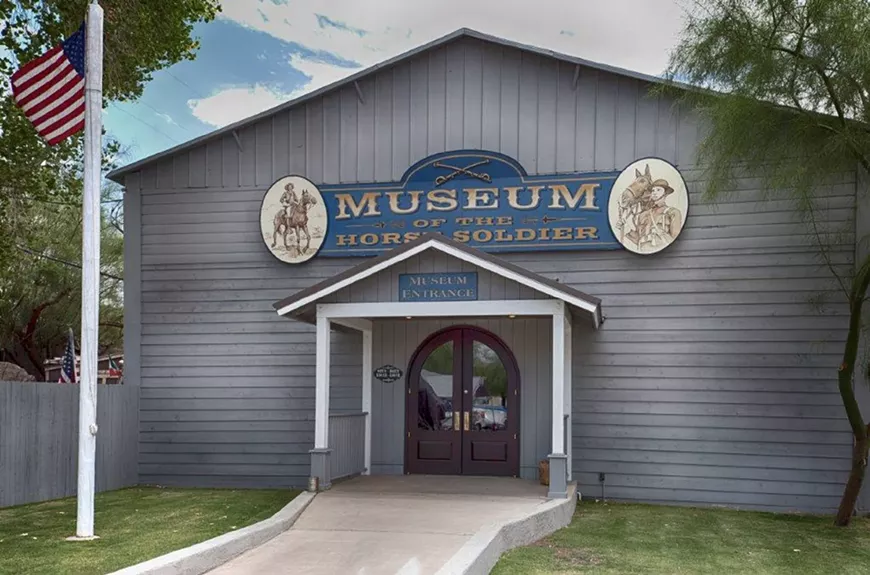 67bf0492_traildusttown_2012-60_2_.webp