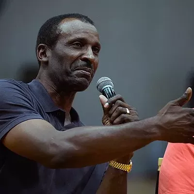 Image: ‘My story is not done’: Eddie Johnson begins 20th season as voice of Phoenix Suns