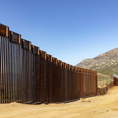 Image: New Engineering Report Finds Privately Built Border Wall Will Fail