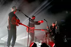 Of Course Alt-J is Amazing Live, But I Still Don&rsquo;t Forgive Them for &ldquo;Left Hand Free&rdquo;