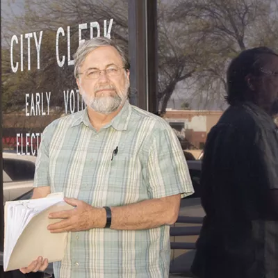 Image: Ward 3 Candidate Kevin Dahl Files Nominating Petitions, Application for City Matching Funds
