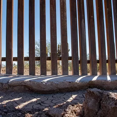 Image: Officials &lsquo;devastated&rsquo; as feds extend nonessential border travel ban