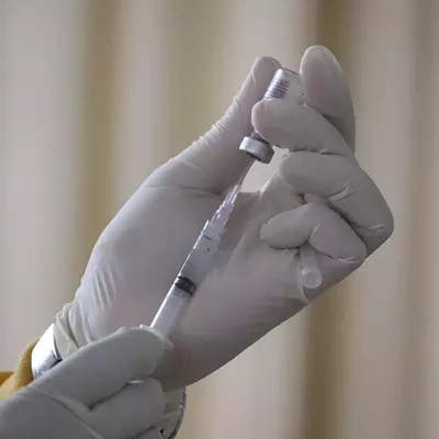 Image: Pima County Stops Using J&amp;J Vaccine After Blood-Clotting Risks Discovered