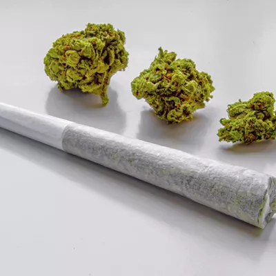 Image: Recreational Weed Now on Sale in Tucson