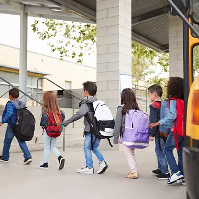 Image: School Districts Take Different Paths on Handling COVID-19 Risks