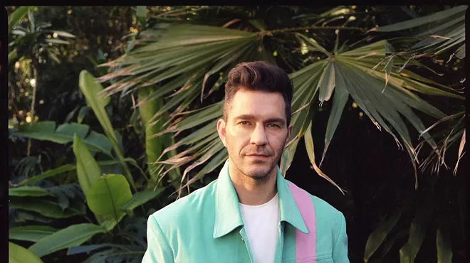 Image: Singer Andy Grammer is keeping his head up