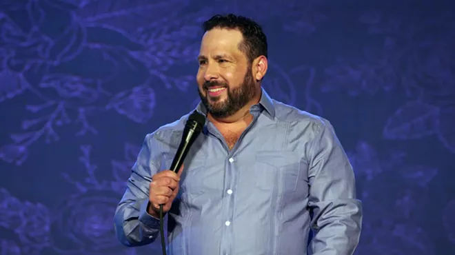Image: Steve Treviño saves the day as ‘America’s Favorite Husband’