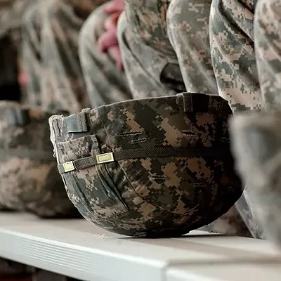 Image: Suicide rate highest among younger military veterans