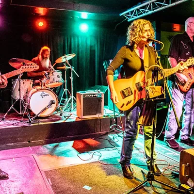 Image: The McCallion Band at Tap and Bottle