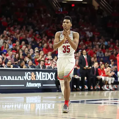 Image: The Tip-Off: On Lorenzo Romar's Seattle Homecoming, Washington's Stifling Zone and Allonzo Trier's Deft Touch