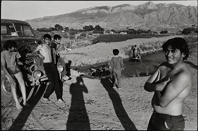 “Bernalillo, NM”, 1971. Copyright © Danny Lyon/Magnum Photos.