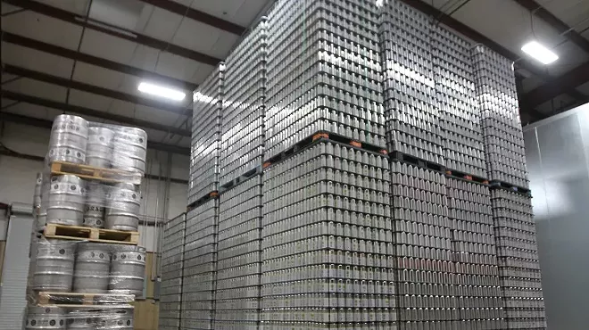 Image: Tucson Craft Brewers Look for Hope in Pandemic's Aluminum Lining, But Shortages Present Challenges