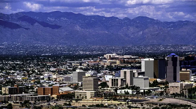 Image: Tucson Residents Discuss Gentrification in the Barrios