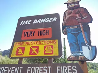 Volunteers Assist County Supervisor to Spread Fire Safety on Mount Lemmon