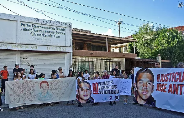 Mother of Teen Killed by Border Patrol Agent Allowed to Sue