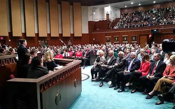 &lsquo;Let&rsquo;s get to work&rsquo;: Ducey Touts Accomplishments, Lists Water and Education as Top Priorities